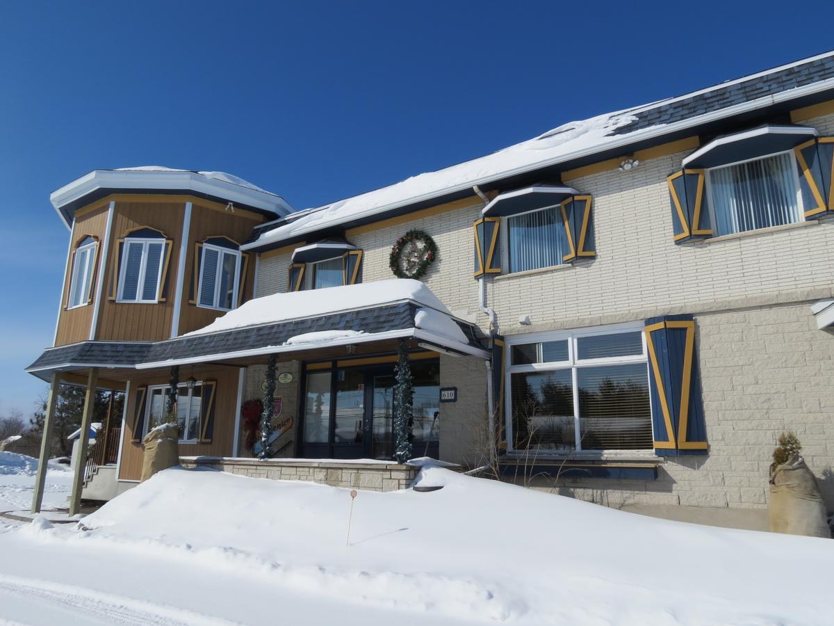 Hotel Auberge Des Berges Saint-Félicien Exterior foto